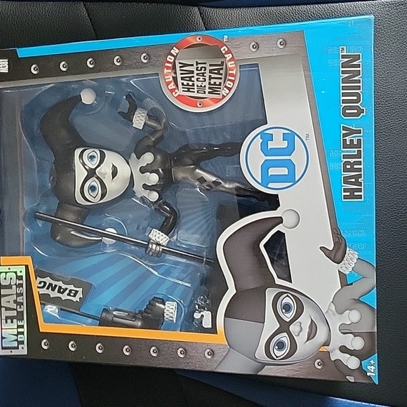 Diecast Heavy Metal DC Comics Harley Quinn - Picture 6 of 6